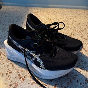 ASICS Sonicblast running shoes
